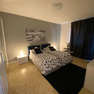 Ytha Housse Centro Roma