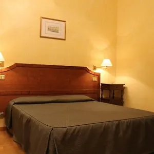 Fiori Szálloda